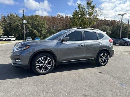 2017 Nissan Rogue SL