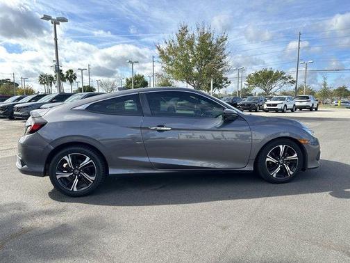 2018 Honda Civic Touring