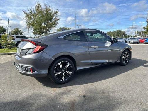2018 Honda Civic Touring
