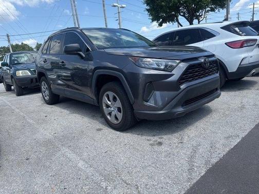 2021 Toyota RAV4 LE