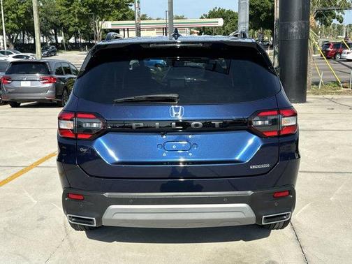 2024 Honda Pilot Touring