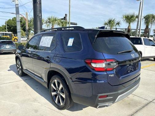 2024 Honda Pilot Touring