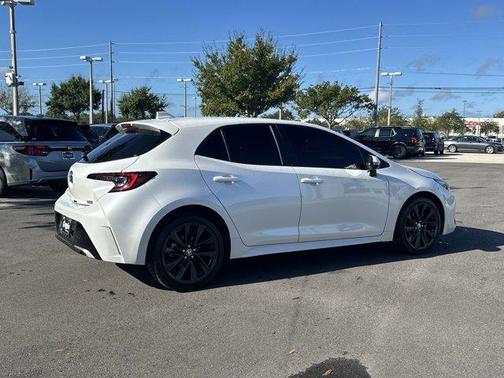 2023 Toyota Corolla Hatchback XSE