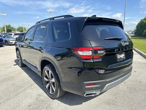2025 Honda Pilot Elite