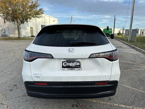2025 Honda HR-V LX