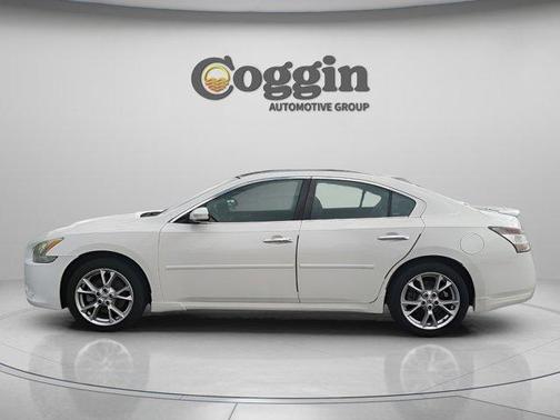 2012 Nissan Maxima SV