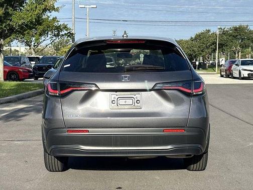 2026 Honda HR-V LX