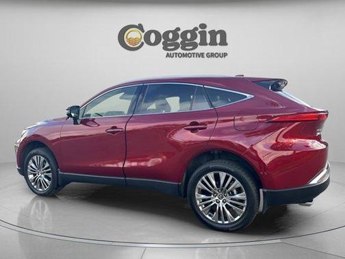 2022 Toyota Venza LE