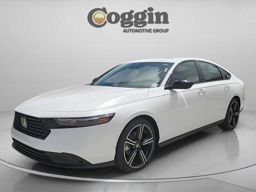 Platinum White Pearl 2026 Honda Accord Hybrid Sport
