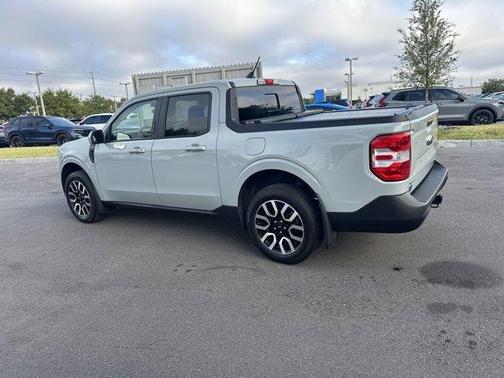 2023 Ford Maverick Lariat