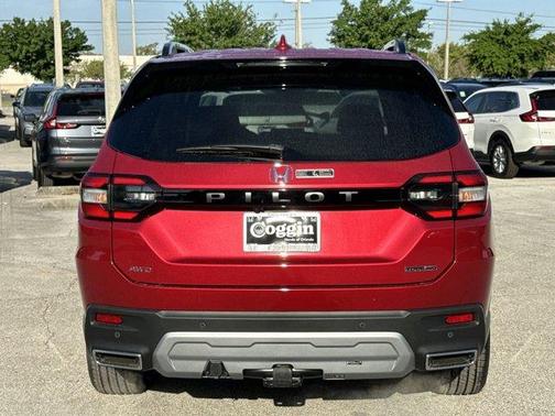 2025 Honda Pilot Touring