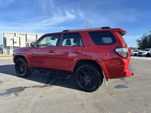 2022 Toyota 4Runner SR5
