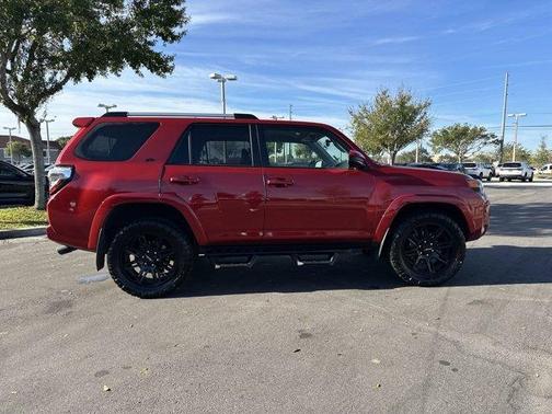 2022 Toyota 4Runner SR5