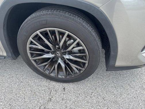 2022 Lexus RX 350 F SPORT Handling