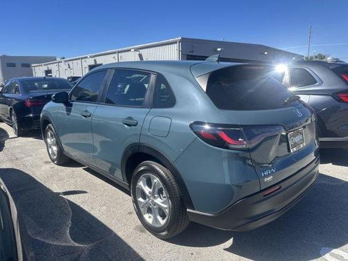 2025 Honda HR-V LX
