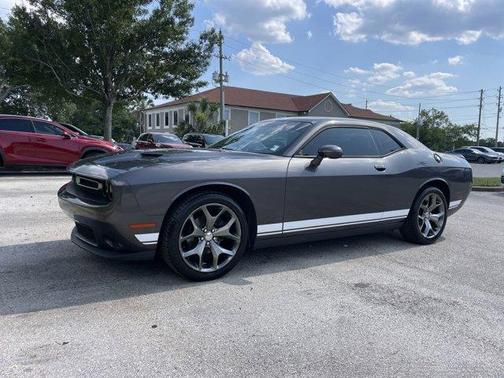 2016 Dodge Challenger SXT