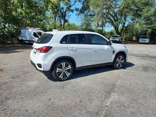 2020 Mitsubishi Outlander Sport SE