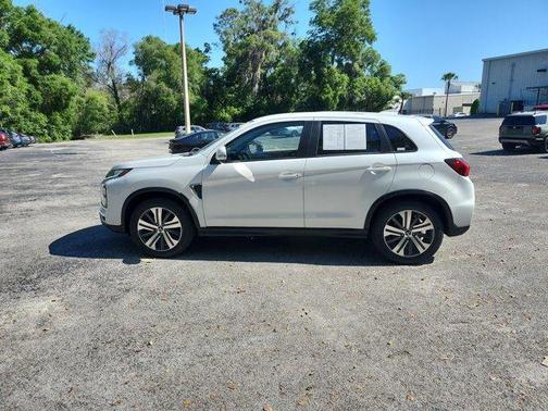 2020 Mitsubishi Outlander Sport SE