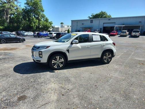 2020 Mitsubishi Outlander Sport SE