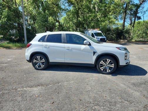 2020 Mitsubishi Outlander Sport SE