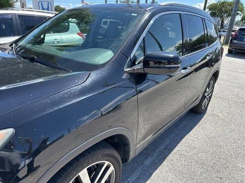 2017 Honda Pilot Elite