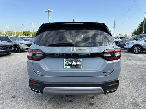 2025 Honda Pilot Touring