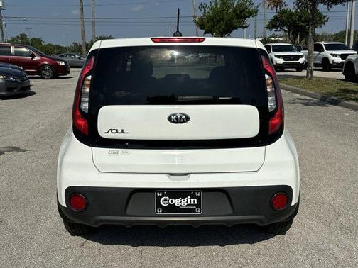 2018 Kia Soul Base