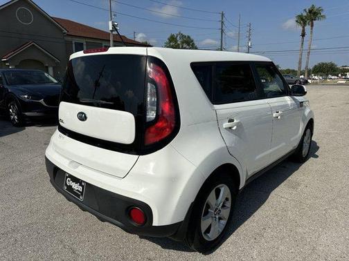 2018 Kia Soul Base