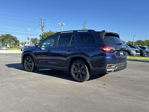 2025 Honda Pilot Sport