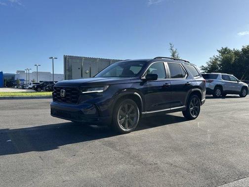 2025 Honda Pilot Sport