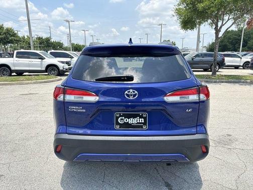 2022 Toyota Corolla Cross LE