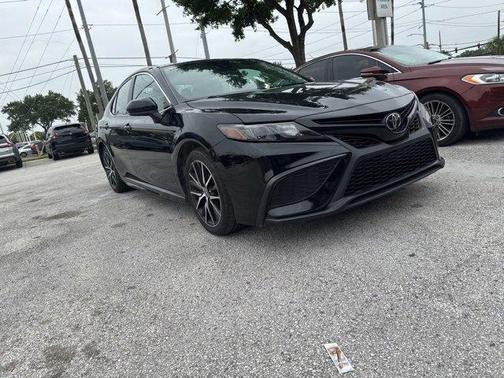 2021 Toyota Camry SE