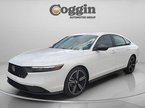 Platinum White Pearl 2026 Honda Accord SE