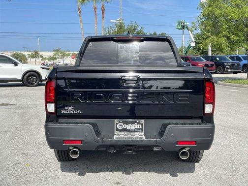 2025 Honda Ridgeline Black Edition