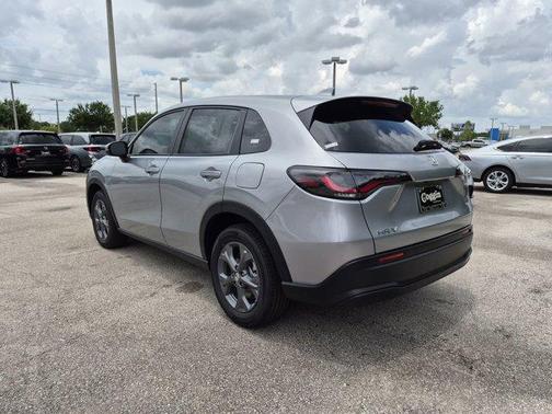 Solar Silver Metallic 2027 Honda HR-V LX