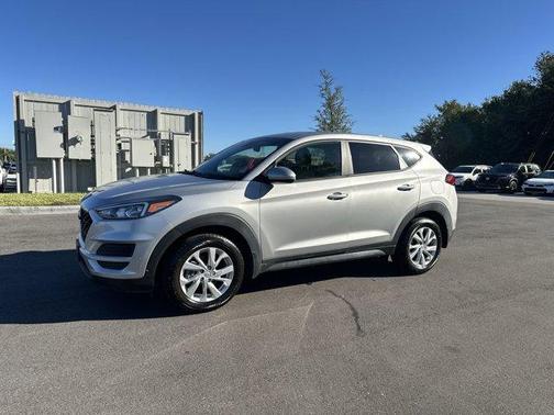 2020 Hyundai TUCSON SE