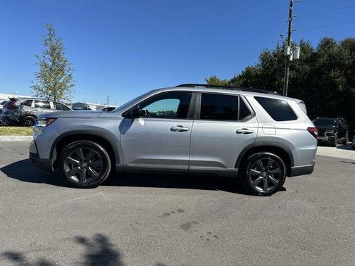 2025 Honda Pilot Sport