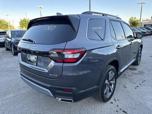 2025 Honda Pilot Elite