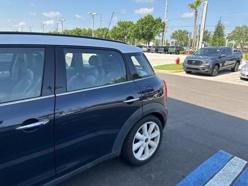 2012 MINI Cooper S Countryman Base