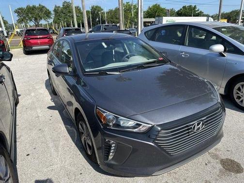 2017 Hyundai IONIQ Hybrid SEL