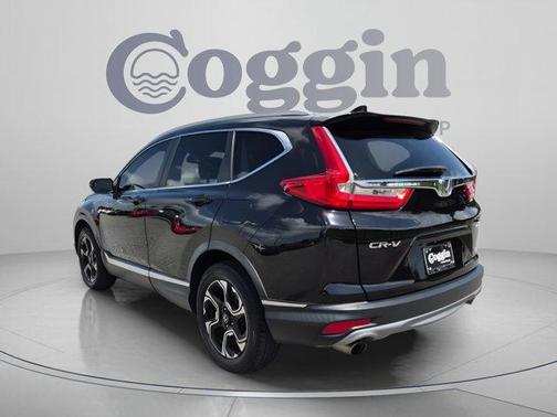 Crystal Black Pearl 2017 Honda CR-V Touring