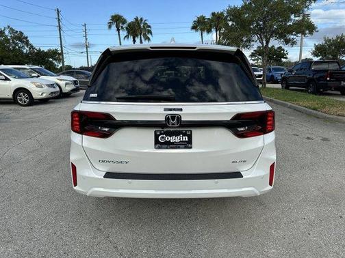 2025 Honda Odyssey Elite