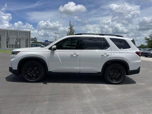 2025 Honda Pilot Touring+