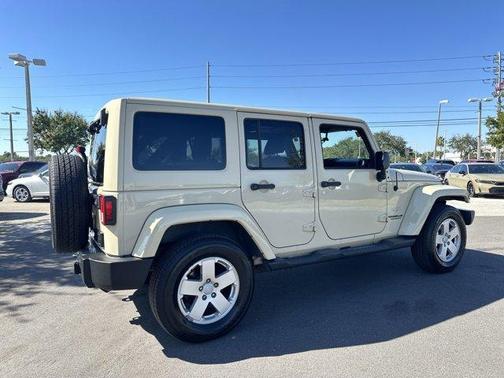 2011 Jeep Wrangler Unlimited Sahara