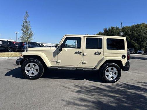 2011 Jeep Wrangler Unlimited Sahara