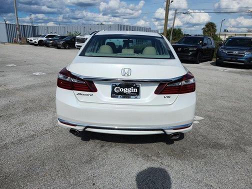 2017 Honda Accord EX-L V-6
