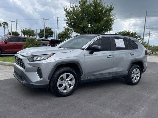 2021 Toyota RAV4 LE