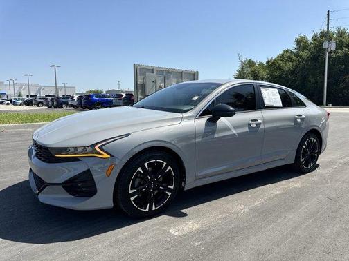 2022 Kia K5 GT-Line