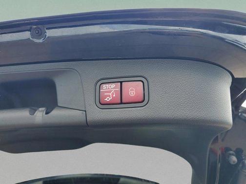 2025 Mercedes-Benz GLA 250 Base