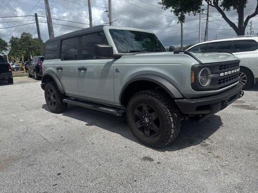 2022 Ford Bronco Black Diamond